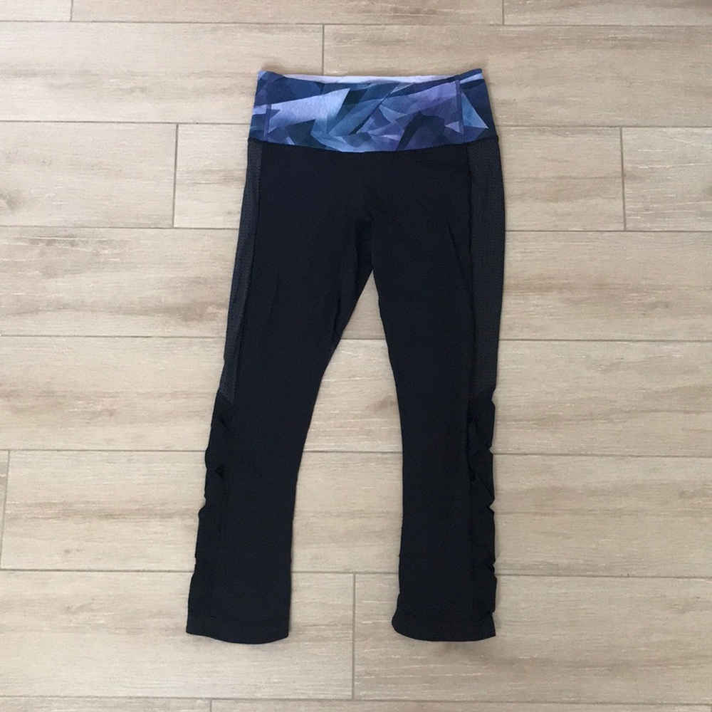 Lululemon Cropped Tights 💜